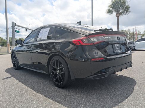 Used 2023 Honda Civic Sport image 6