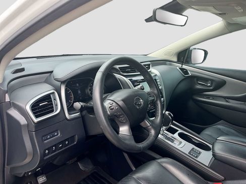 Used 2024 Nissan Murano SL FWD image 9