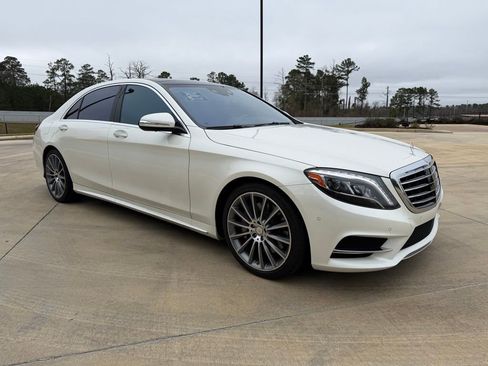 Used 2015 Mercedes-Benz S 550 Sedan image 7