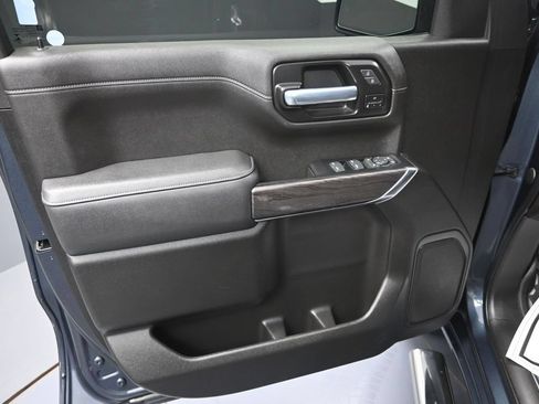 Used 2021 Chevrolet Silverado 1500 LTZ w/ Safety Package II AWD/4WD image 10