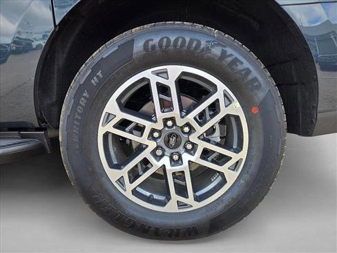 New 2026 Ford Expedition Max Active image 10