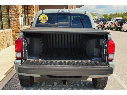 Used 2022 Toyota Tacoma SR5 w/ Trail Edition AWD/4WD image 26