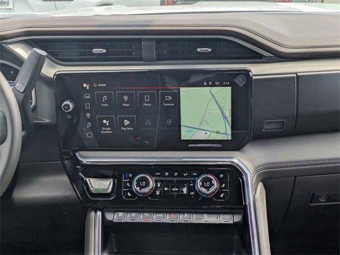 New 2025 GMC Sierra 2500 Denali w/ Denali Reserve Package image 24