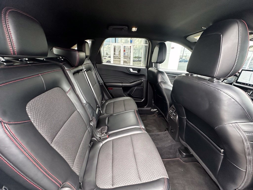 Used 2023 Ford Escape ST-Line w/ Tech Pack #1 FWD image 25