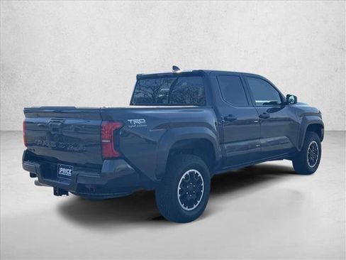 Used 2024 Toyota Tacoma TRD Off-Road AWD/4WD image 5