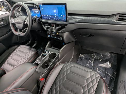 Used 2023 Ford Escape ST-Line Elite w/ Premium Technology Package AWD/4WD image 30