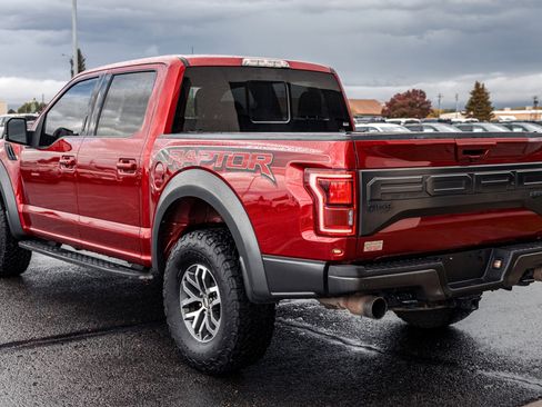 Used 2018 Ford F150 Raptor w/ Equipment Group 802A Luxury image 6