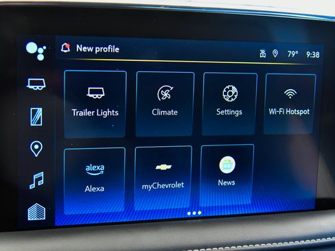 Used 2023 Chevrolet Suburban Premier RWD image 22