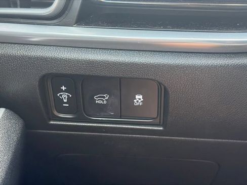 Used 2025 Kia Sorento SX FWD image 37