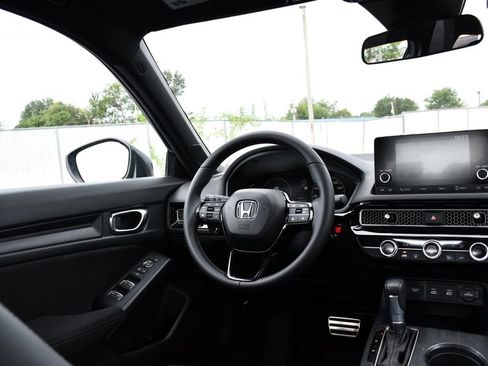 Used 2026 Honda Civic Sport image 23