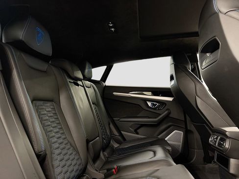 Used 2021 Lamborghini Urus image 15