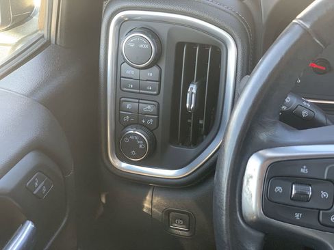 Used 2020 Chevrolet Silverado 1500 LT Trail Boss AWD/4WD image 16