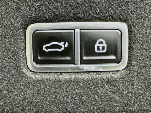 Used 2024 Hyundai Ioniq 6 SEL RWD image 29