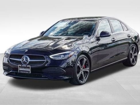 Used 2022 Mercedes-Benz C 300 Sedan image 3