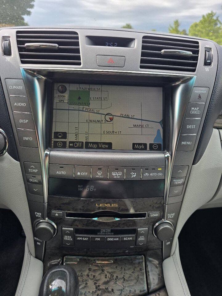 Used 2008 Lexus LS 460 L RWD image 5