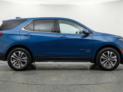 Used 2025 Chevrolet Equinox LT image 11