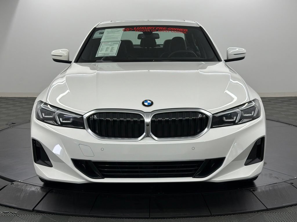 Used 2025 BMW 330i Sedan w/ Parking Assistance Package RWD image 6