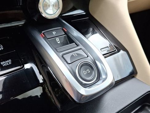 Certified 2025 Acura MDX w/ Technology Package AWD/4WD image 16