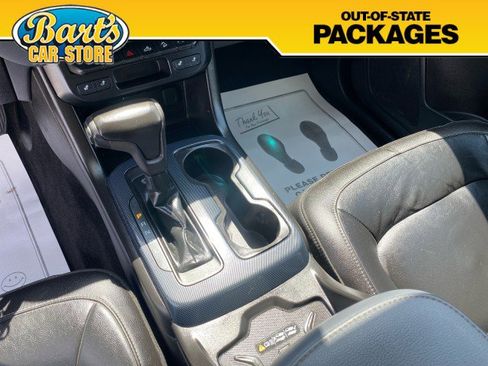 Used 2019 Chevrolet Colorado Z71 image 30