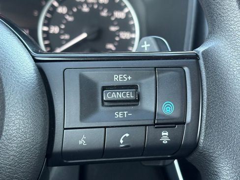 Certified 2021 Nissan Rogue SV image 21