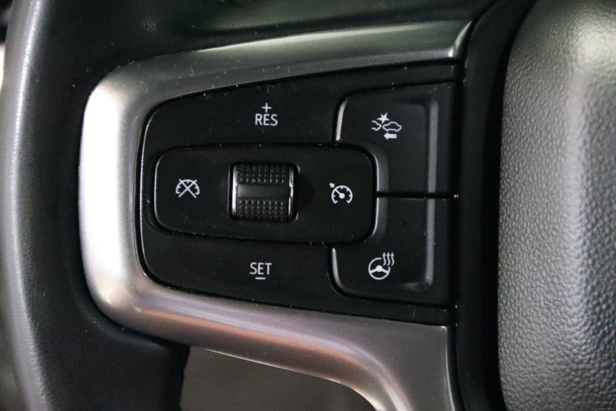 Used 2023 Chevrolet Tahoe Premier AWD/4WD image 19