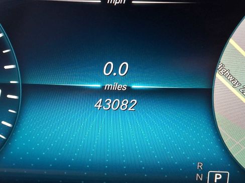 Certified 2022 Mercedes-Benz GLC 300 4MATIC image 15