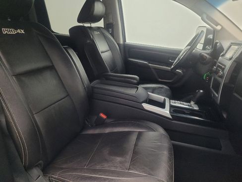 Used 2015 Nissan Titan PRO-4X w/ Pro-4x Luxury Package AWD/4WD image 21