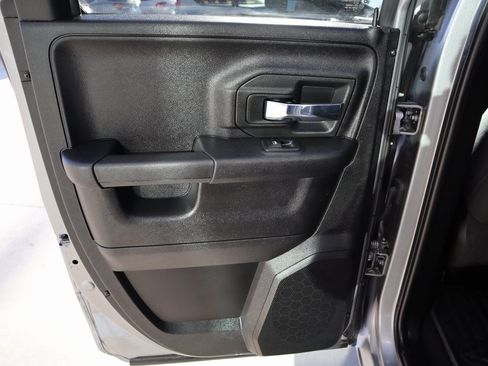 Used 2022 RAM 1500 Classic Warlock image 17