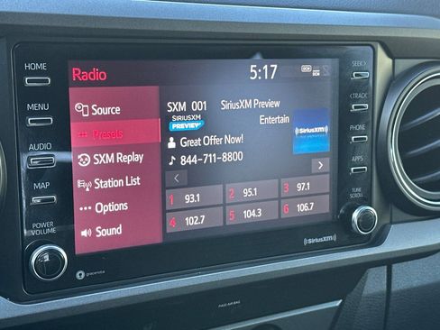 Used 2020 Toyota Tacoma TRD Sport w/ Technology Package image 17