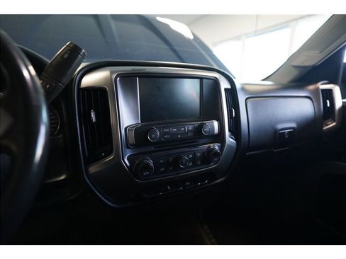 Used 2017 Chevrolet Silverado 1500 LT w/ All Star Edition image 19