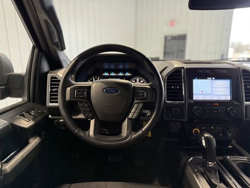 Used 2016 Ford F150 XLT w/ Equipment Group 302A Luxury image 13