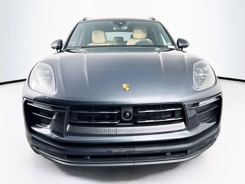 New 2026 Porsche Macan image 6