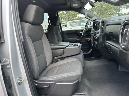 Used 2020 Chevrolet Silverado 1500 LT RWD image 19