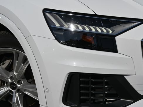 Used 2023 Audi Q8 Premium w/ Convenience Package image 12