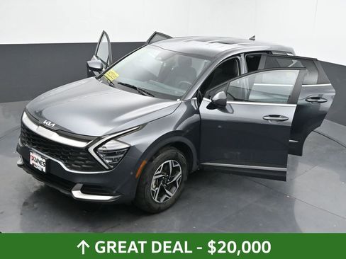 Used 2024 Kia Sportage LX image 60