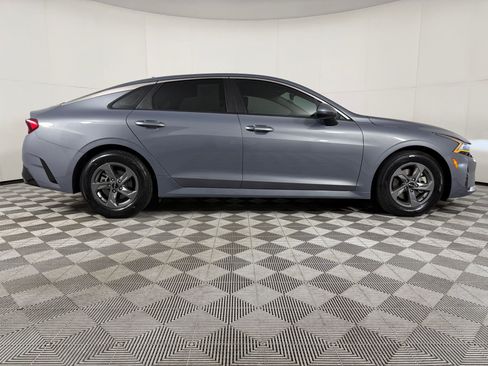 Used 2023 Kia K5 LXS FWD image 7
