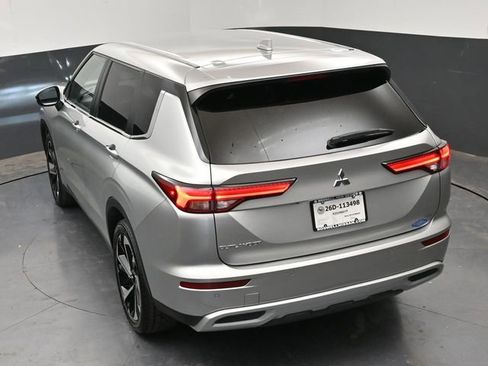 Used 2024 Mitsubishi Outlander SE FWD image 23