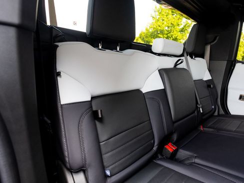 Used 2025 GMC Hummer EV 3X AWD/4WD image 65