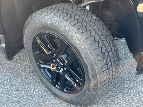 New 2026 Chevrolet Silverado 1500 LT Trail Boss w/ Safety Package image 9
