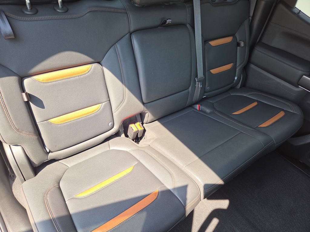 Used 2021 GMC Sierra 1500 AT4 w/ AT4 Value Package AWD/4WD image 39