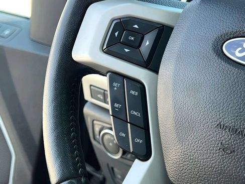 Used 2020 Ford F250 Lariat AWD/4WD image 17
