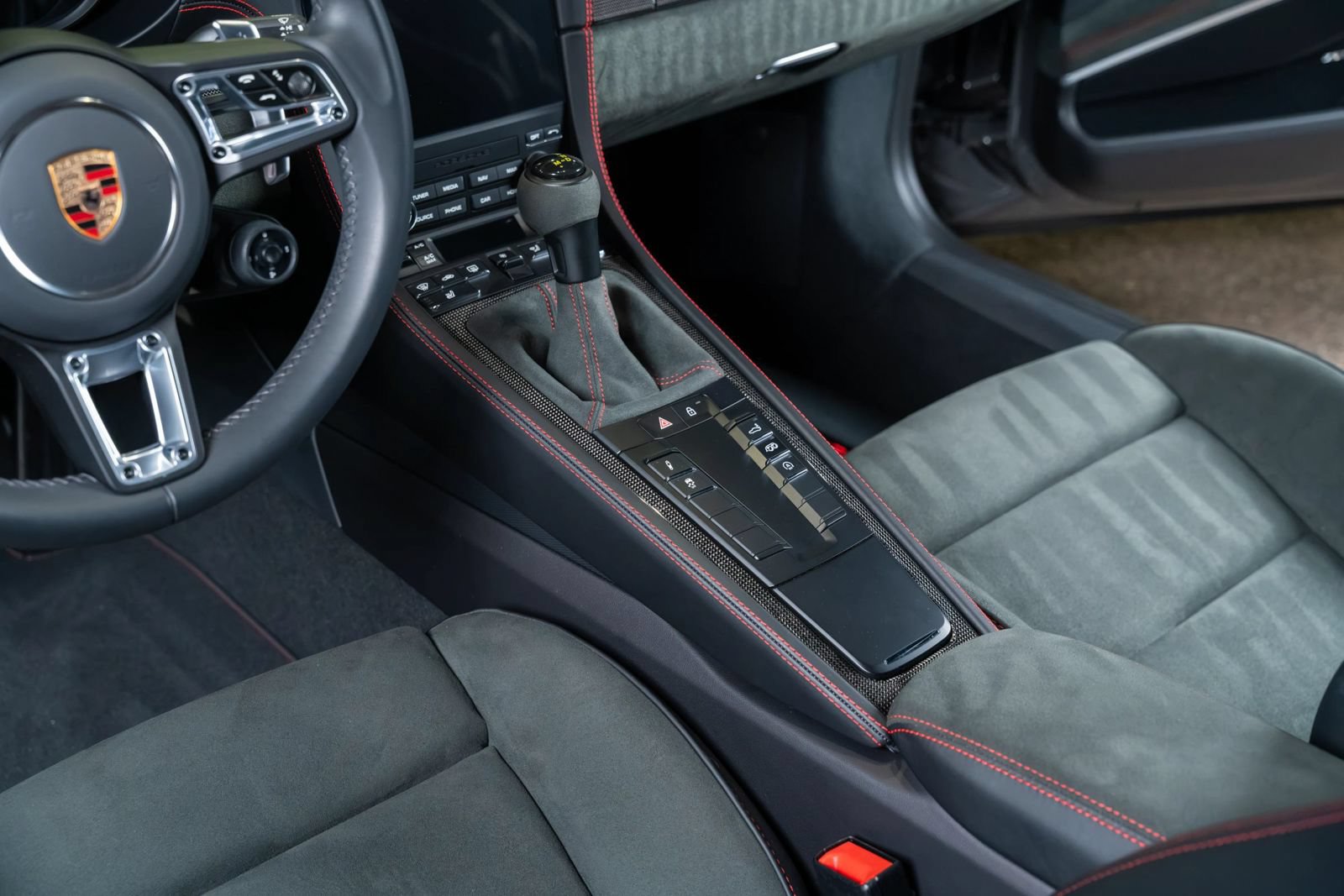 Used 2024 Porsche 718 Cayman GTS RWD image 14
