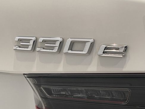 Certified 2023 BMW 330e xDrive 330e xDrive w/ M Sport Package image 24