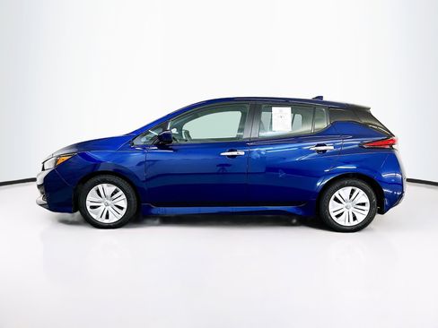 Used 2024 Nissan Leaf S FWD image 4