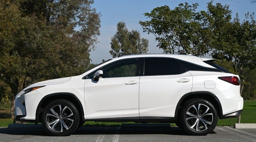 Used 2017 Lexus RX 350 FWD w/ Premium Package image 6