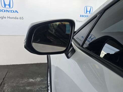 Used 2024 Toyota Corolla Cross LE image 44