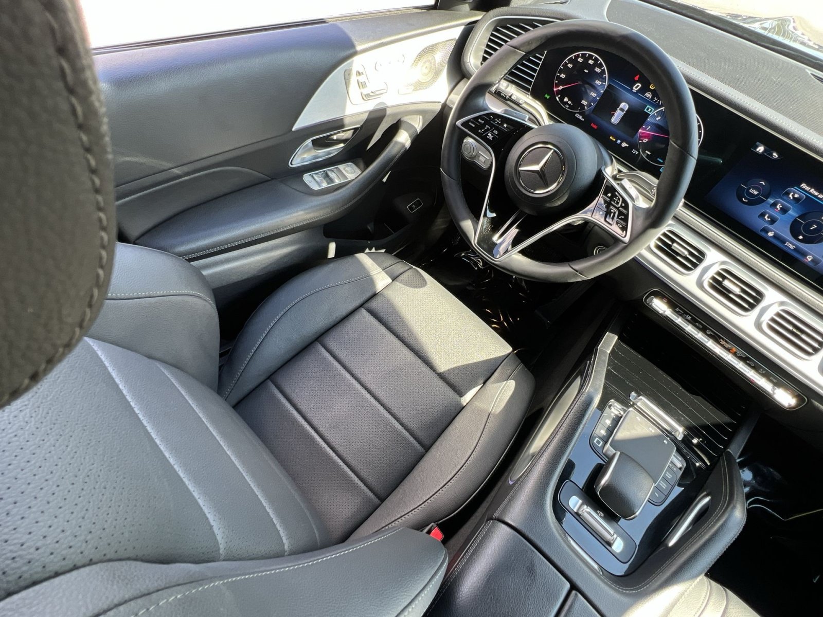 Certified 2025 Mercedes-Benz GLS 450 4MATIC image 16