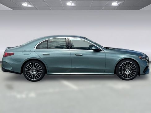 New 2026 Mercedes-Benz E 450 4MATIC Sedan image 8