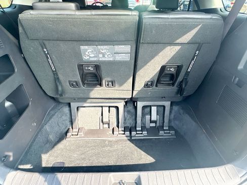 Certified 2026 Kia Carnival EX FWD image 29