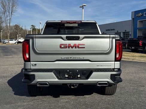 Used 2025 GMC Sierra 1500 Denali w/ Denali Reserve Package image 9